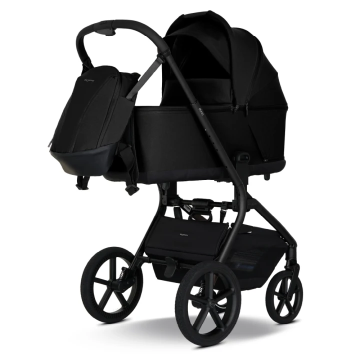 mavi-pure-black5.webp